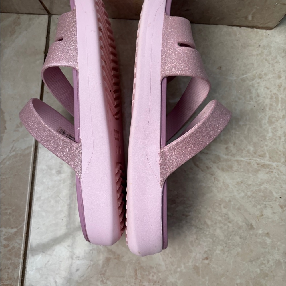 Crocs Women's Pink Sandals - Picture 4 of 6